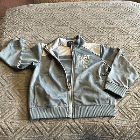 Baby boys clothes - Picture 10 of 11